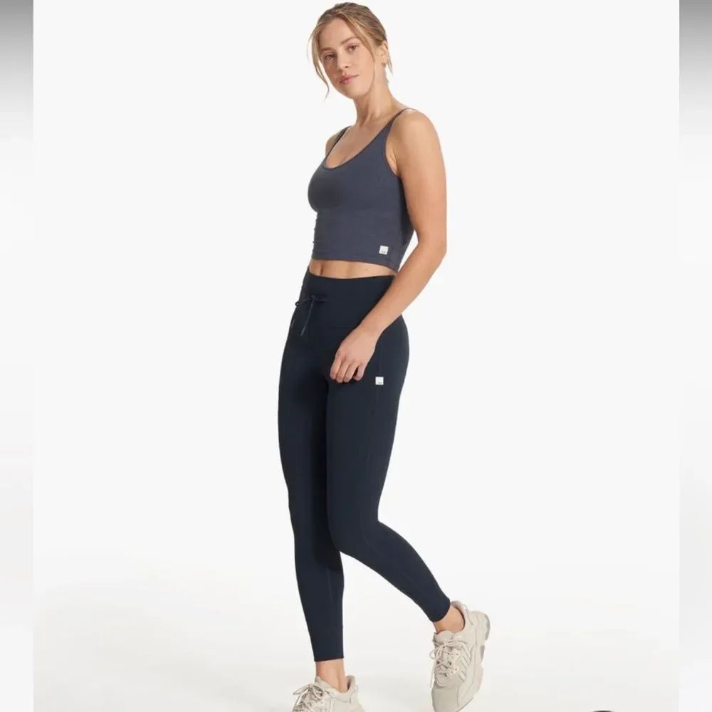 Vuori Women’s Daily Leggings in black Size XS